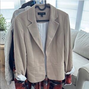 Women’s  Beige Blazer by Hawthorne